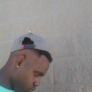 Meet your Posher, Levi